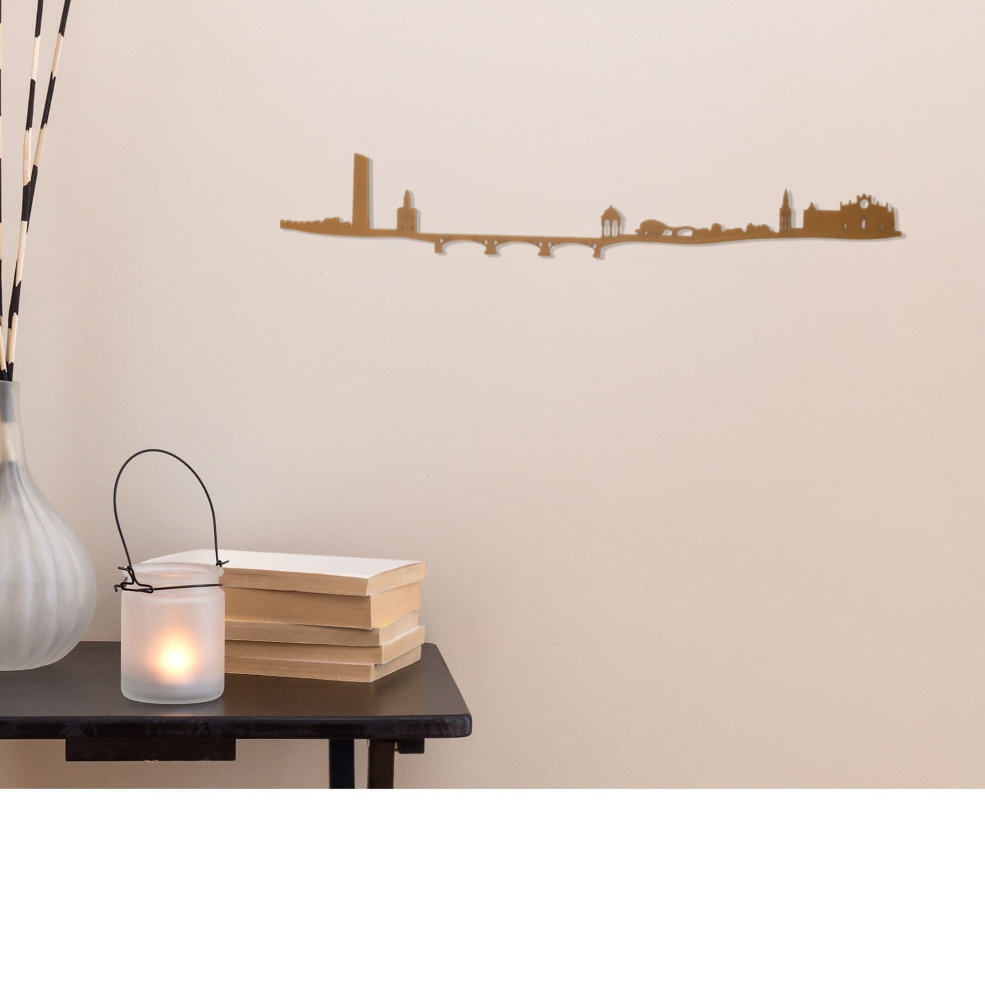 Skyline de Sevilla, silueta de decoración para pared creado con impresión 3d a partir de plástico reciclado